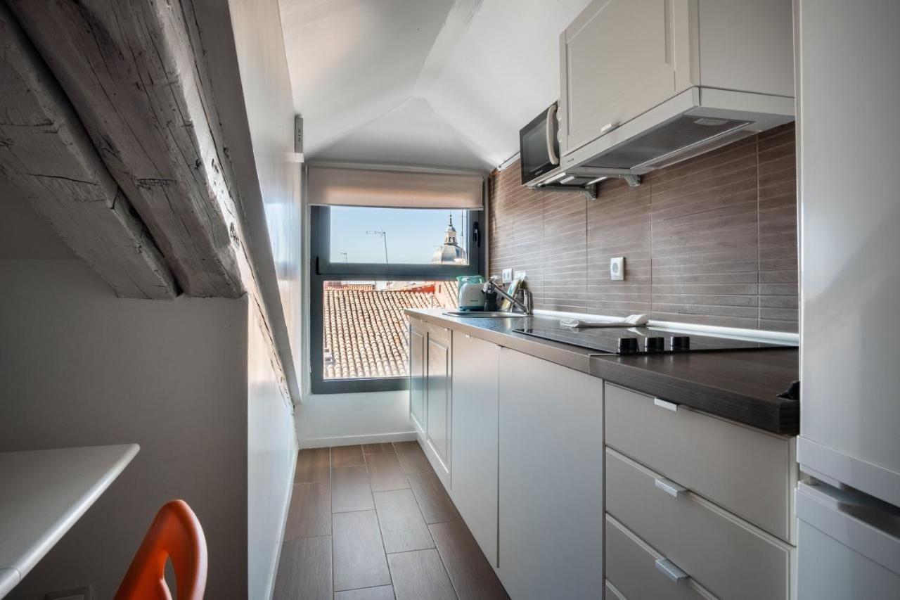Minty Stay - Plaza Mayor 1 Bd Madrid Bagian luar foto